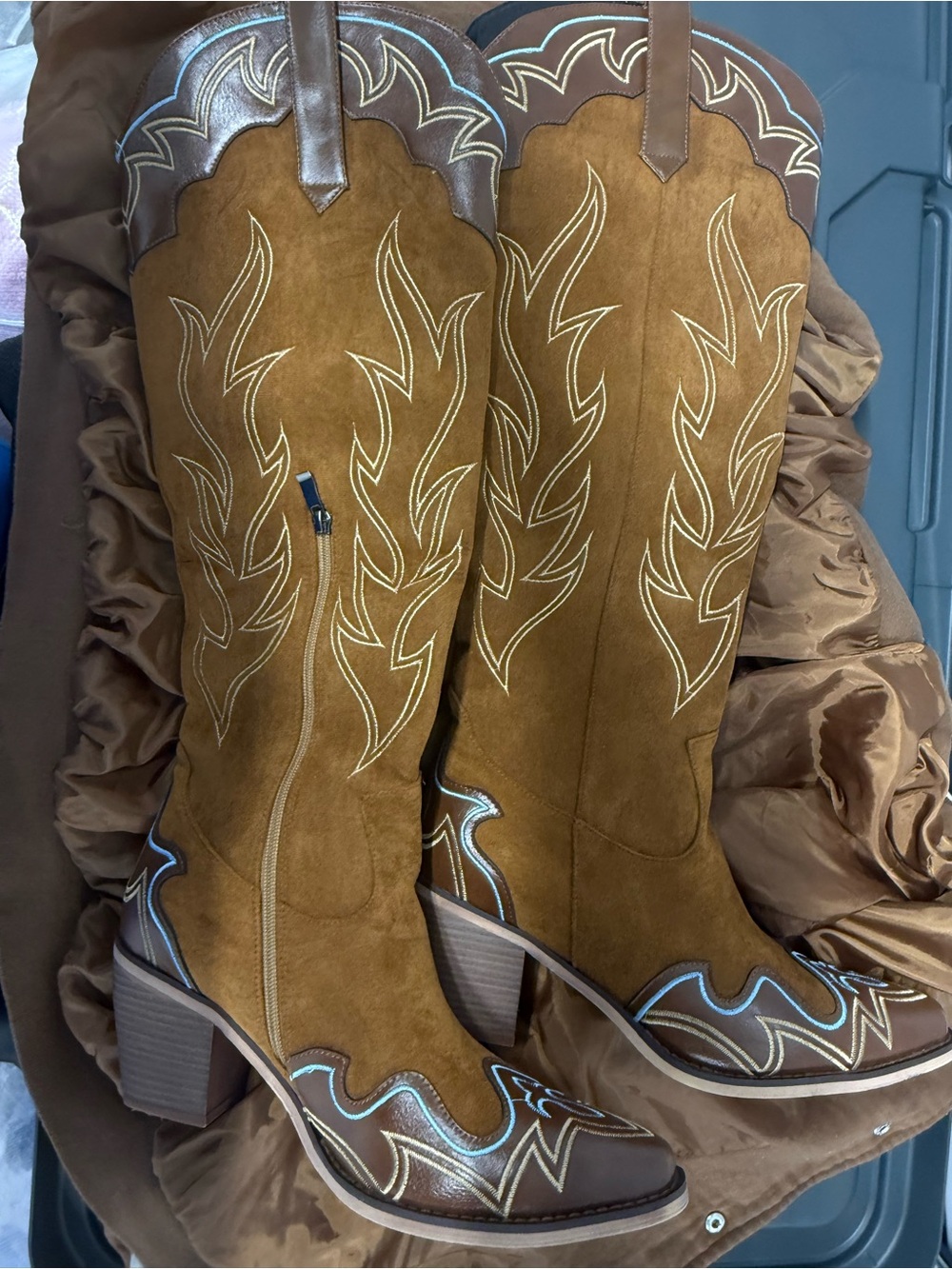 NEW Women's Brown Suede Western Knee-High Boots with Embroidered Accents